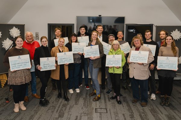 Lichtwoche-Spendenaktion erreicht Rekordhöhe - 25.995 Euro für Vereine der Region 
